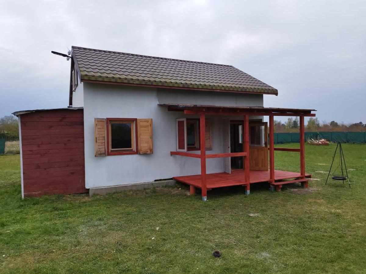 Domek Caloroczny Zastan Dış mekan fotoğraf